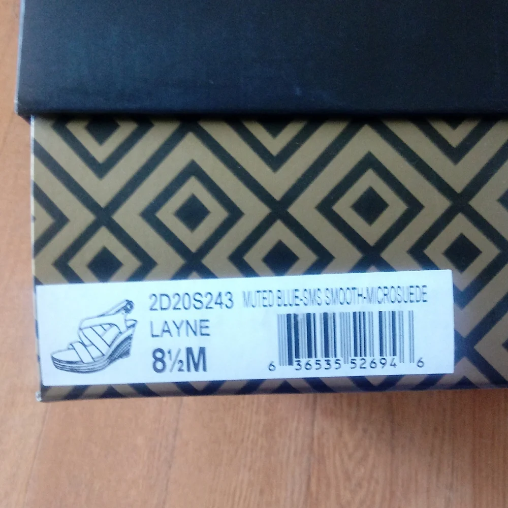 ❇ NIB ❇ Charles by Charles David Muted Blue Layne Espadrille Wedges, Size 8.5 - Picture 14 of 14